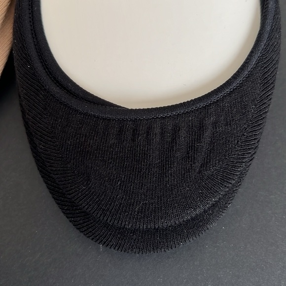 Shoe Liners -No Nonsense Ultra Low 4 pairs total NWT - Picture 3 of 5